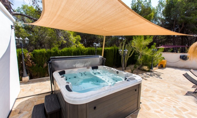 Alquiler a largo plazo - Villas - Chalets - Benissa - La Fustera