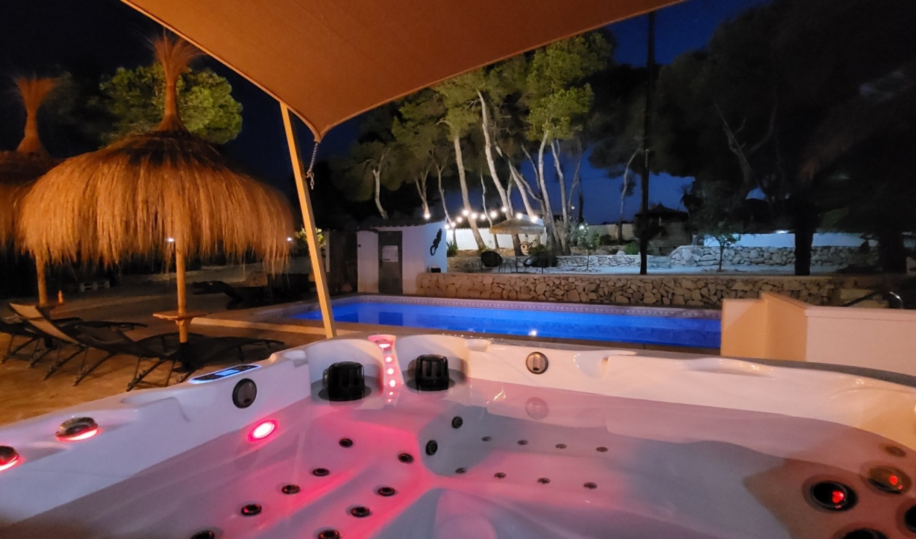 Alquiler a largo plazo - Villas - Chalets - Benissa - La Fustera