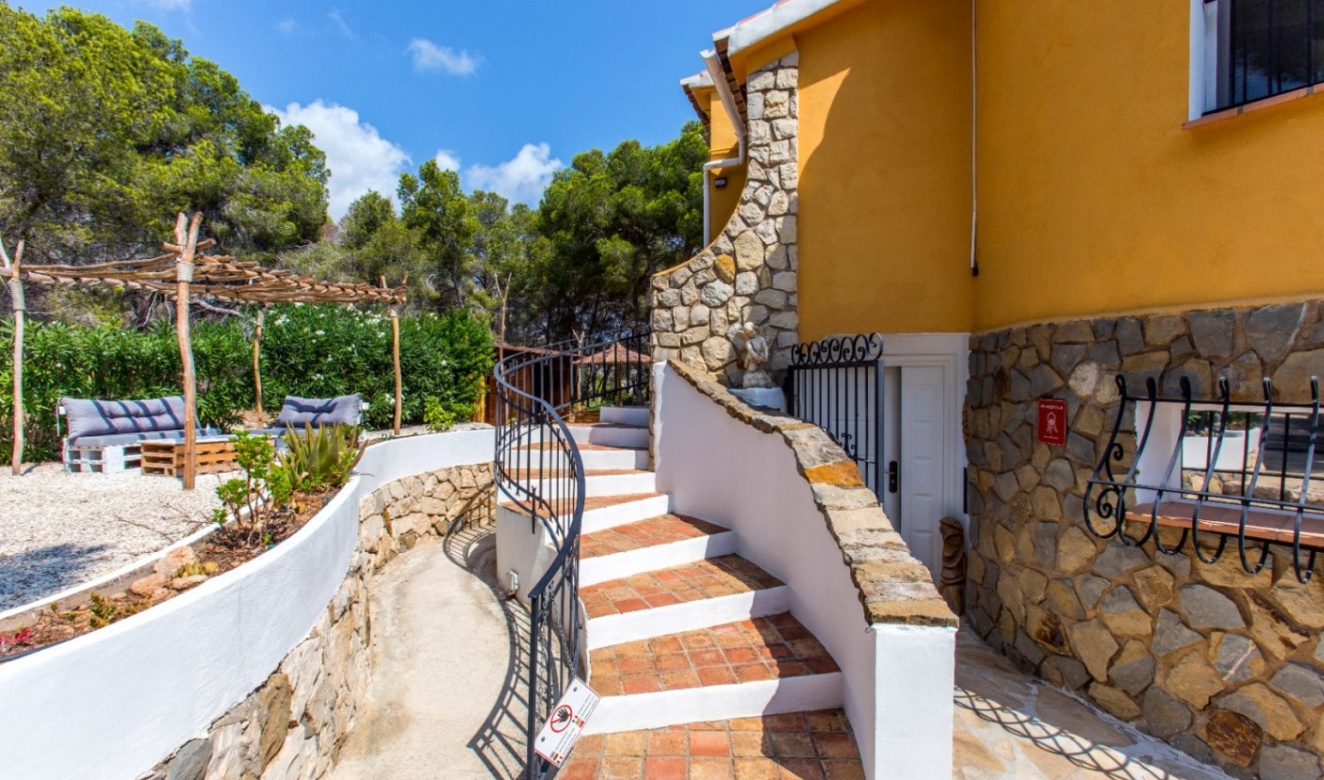 Alquiler a largo plazo - Villas - Chalets - Benissa - La Fustera