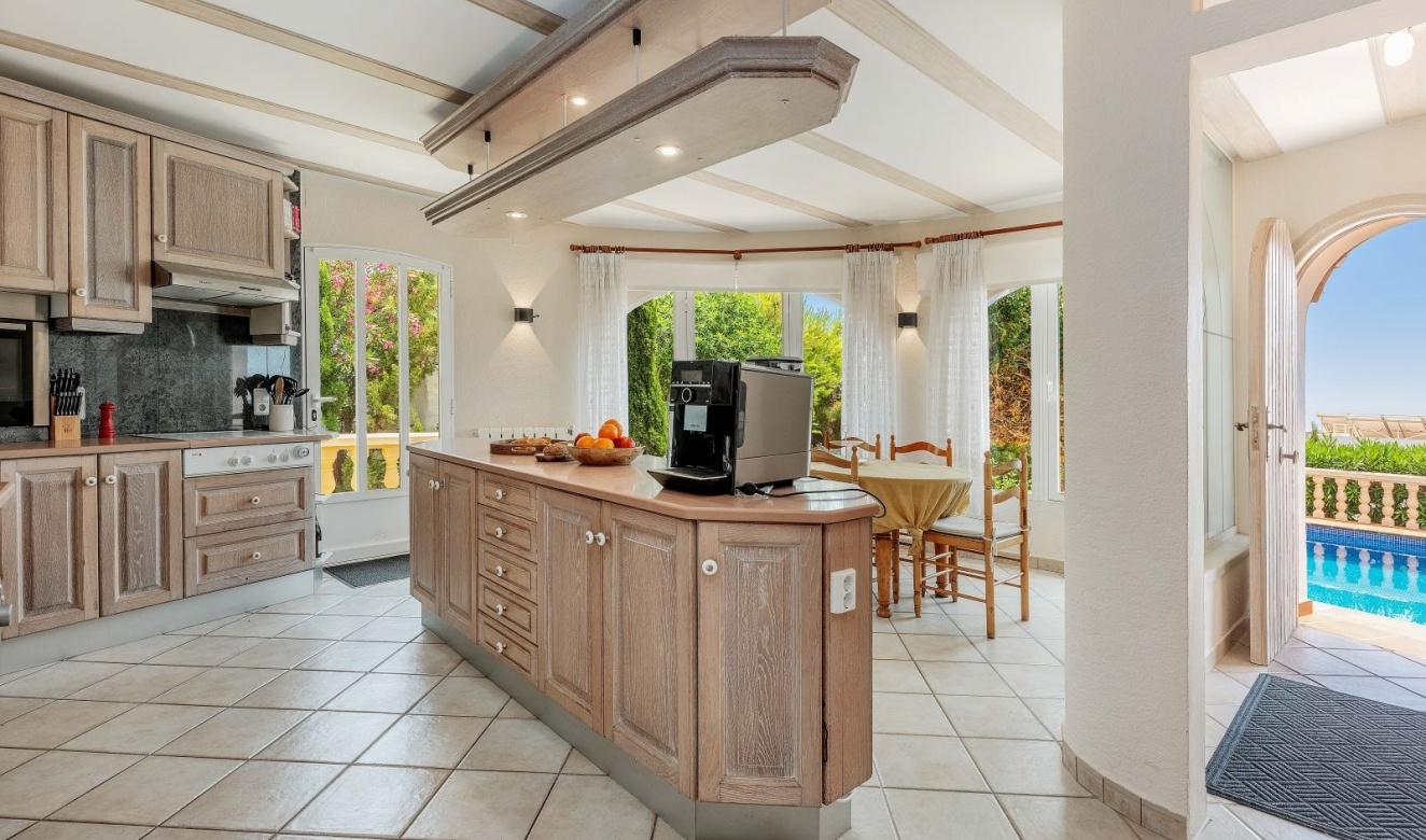 Alquiler a largo plazo - Villas - Chalets - Javea - Balcón del Mar