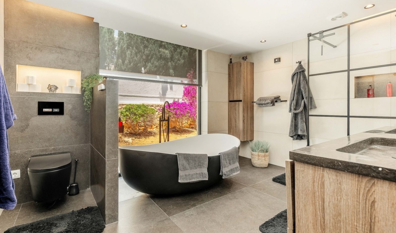 Alquiler a largo plazo - Villas - Chalets - Javea - Balcón del Mar