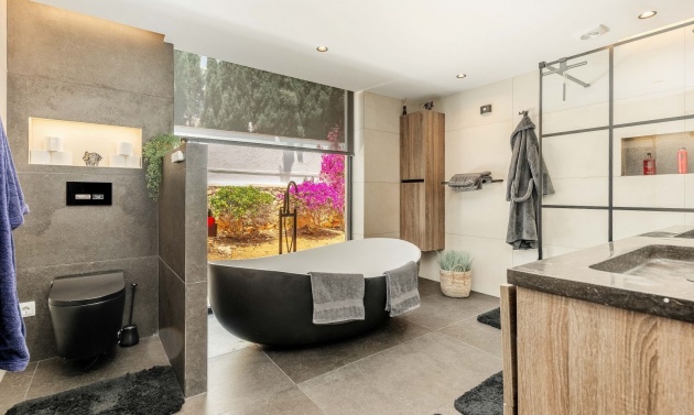 Alquiler a largo plazo - Villas - Chalets - Javea - Balcón del Mar