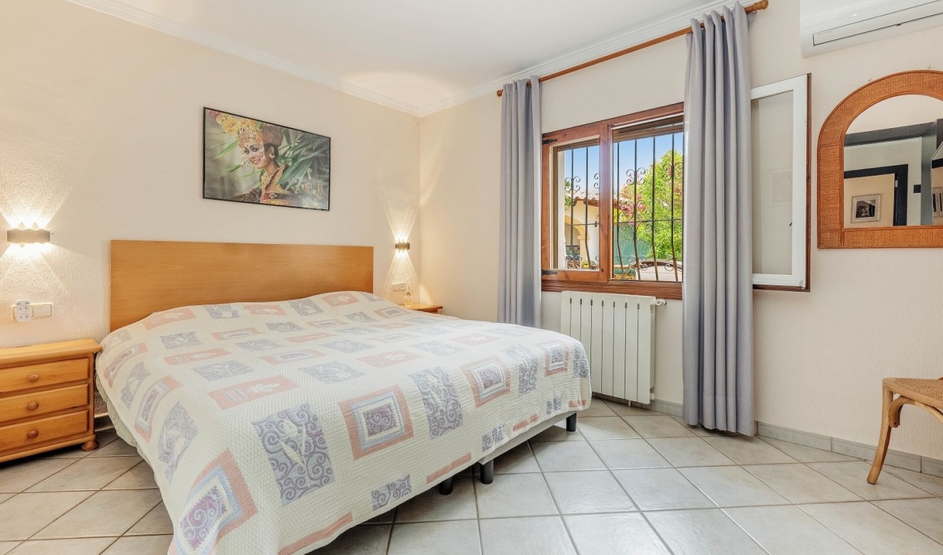 Alquiler a largo plazo - Villas - Chalets - Javea - Balcón del Mar