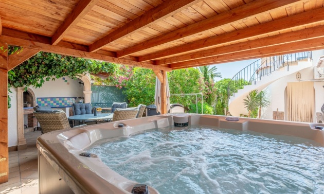 Alquiler a largo plazo - Villas - Chalets - Javea - Balcón del Mar