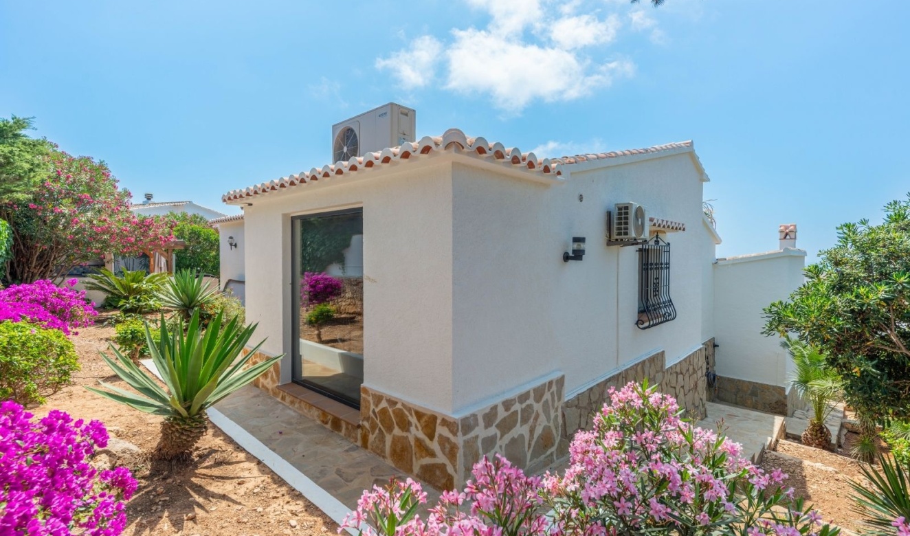 Alquiler a largo plazo - Villas - Chalets - Javea - Balcón del Mar