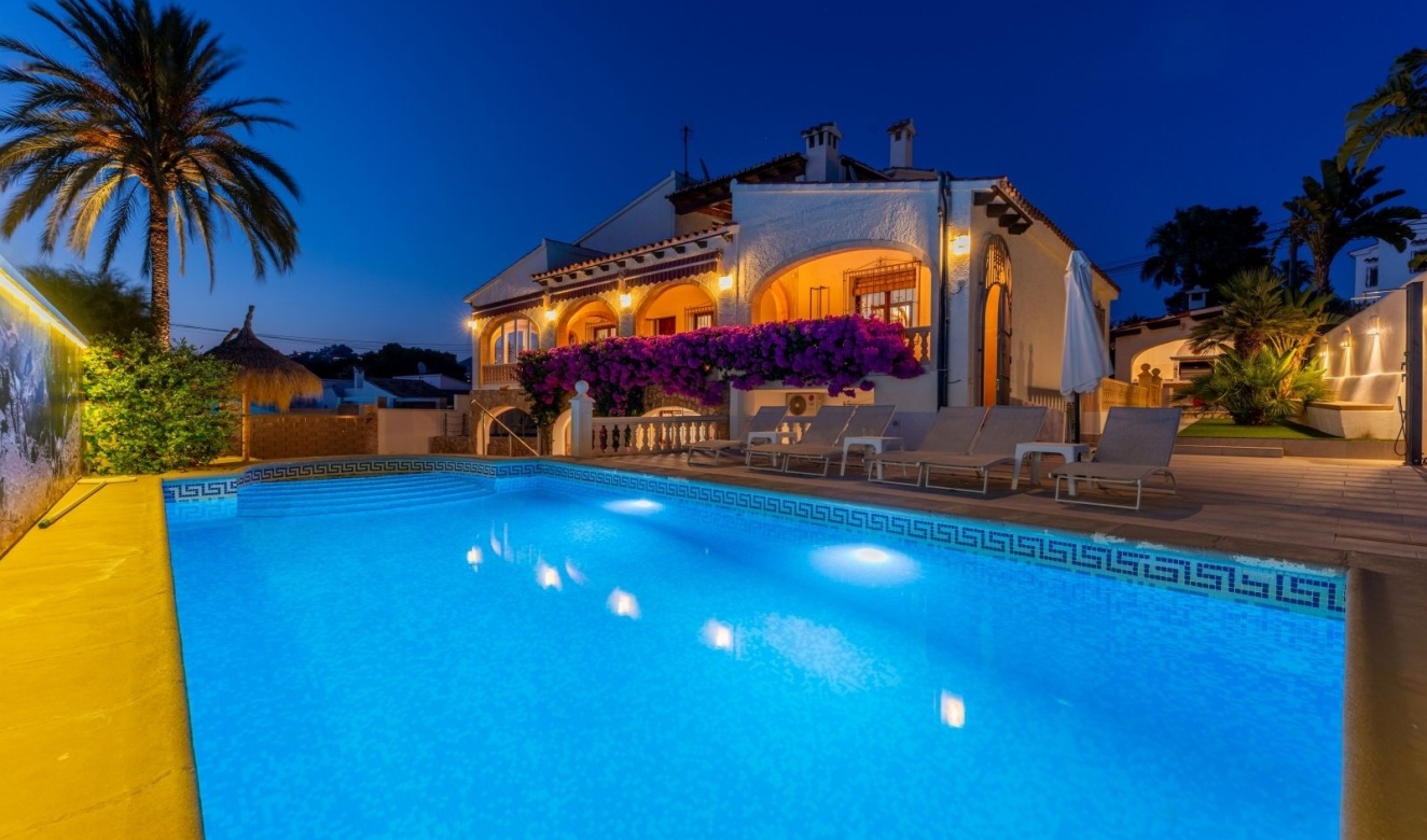 Alquiler a largo plazo - Villas - Chalets - Moraira - Pla de Mar