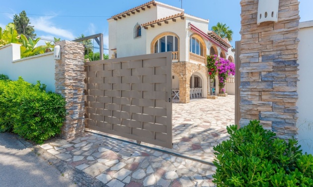 Alquiler a largo plazo - Villas - Chalets - Moraira - Pla de Mar