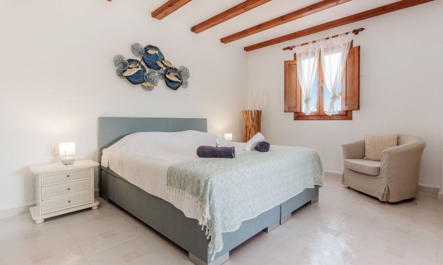 Alquiler a largo plazo - Villas - Chalets - Moraira - Pla de Mar