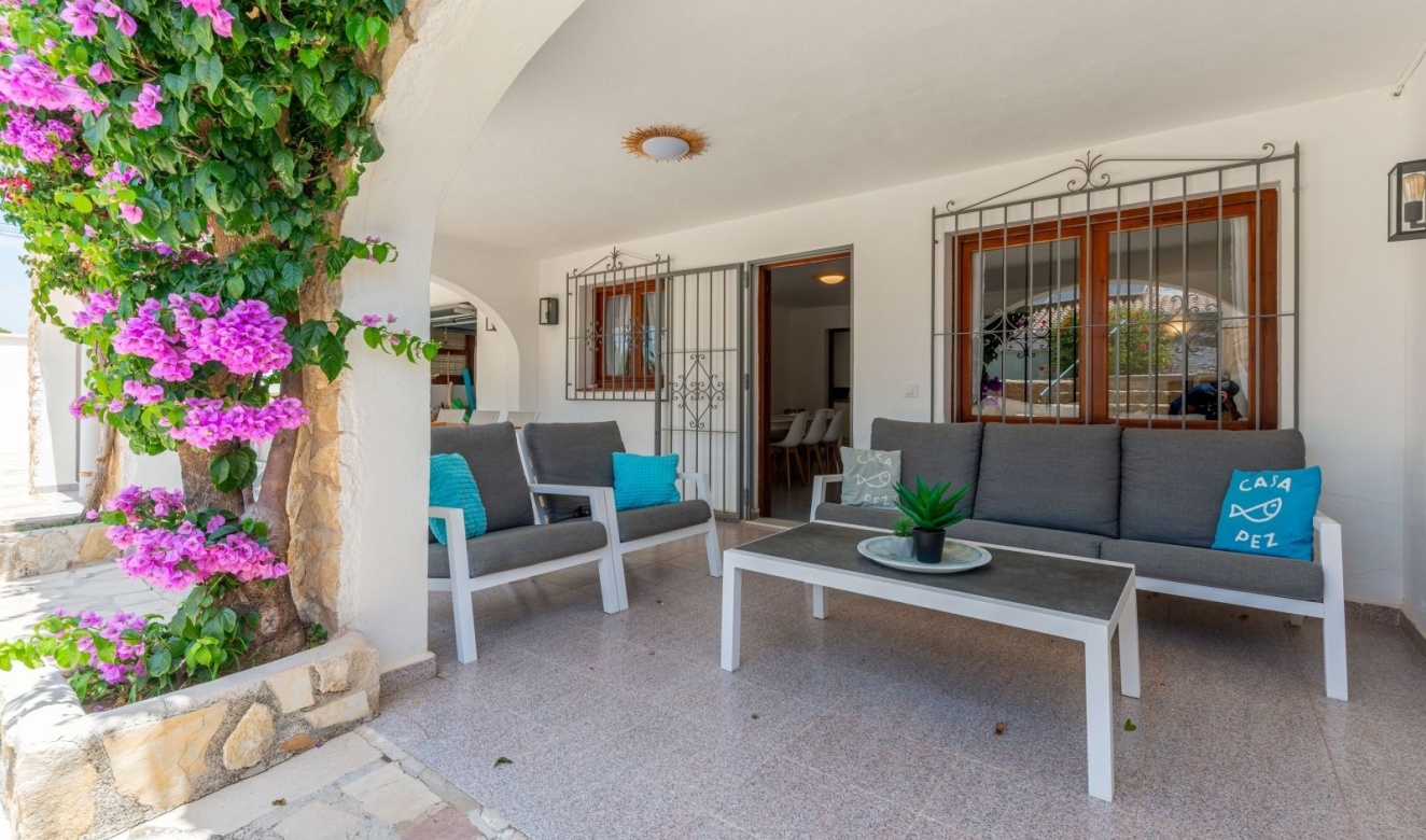 Alquiler a largo plazo - Villas - Chalets - Moraira - Pla de Mar