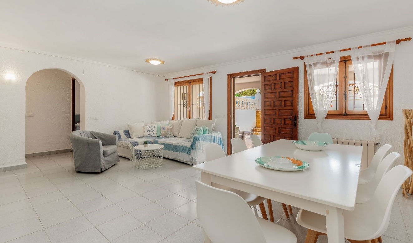 Alquiler a largo plazo - Villas - Chalets - Moraira - Pla de Mar