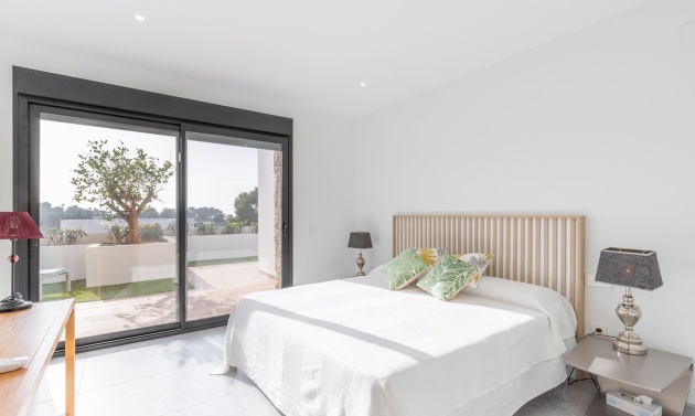 Alquiler a largo plazo - Villas - Chalets - Moraira - Pla de Mar