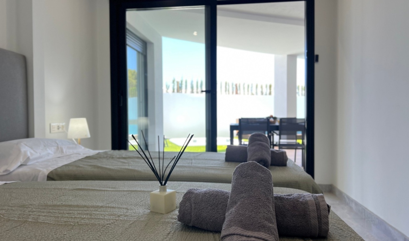 Alquiler a largo plazo - Villas - Chalets - Moraira - Pla de Mar