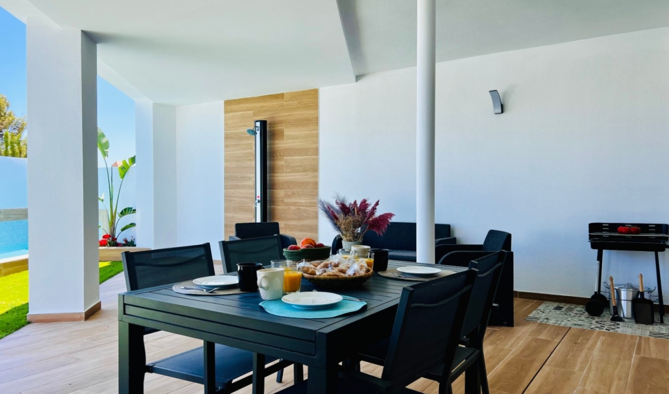 Alquiler a largo plazo - Villas - Chalets - Moraira - Pla de Mar