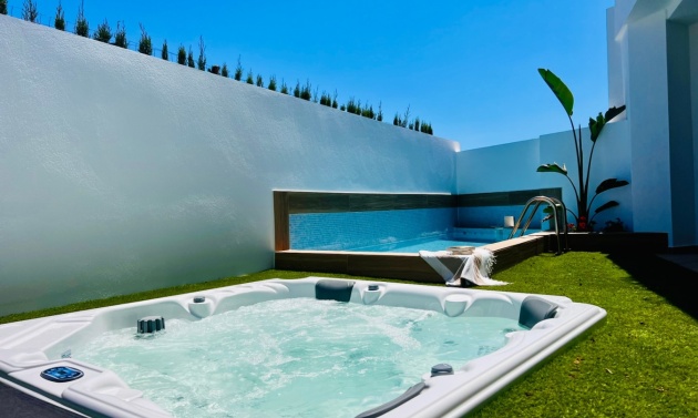 Alquiler a largo plazo - Villas - Chalets - Moraira - Pla de Mar