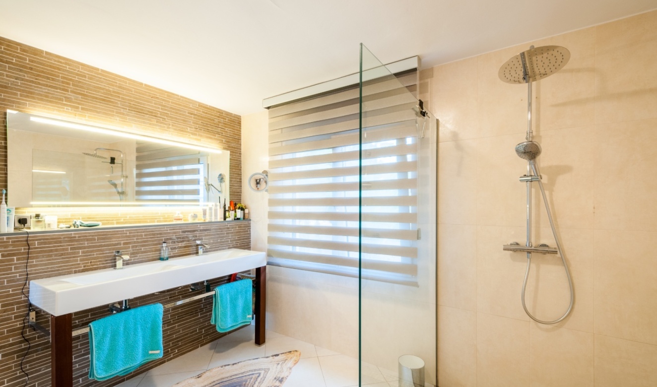 Reventas - Villas - Chalets - Moraira