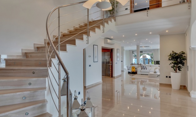 Alquiler a largo plazo - Villas - Chalets - Benissa