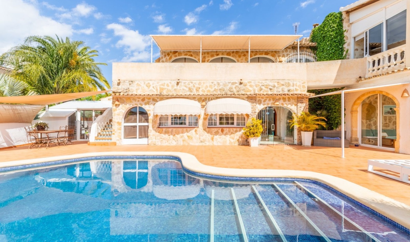 Alquiler a largo plazo - Villas - Chalets - Moraira - Pla de Mar