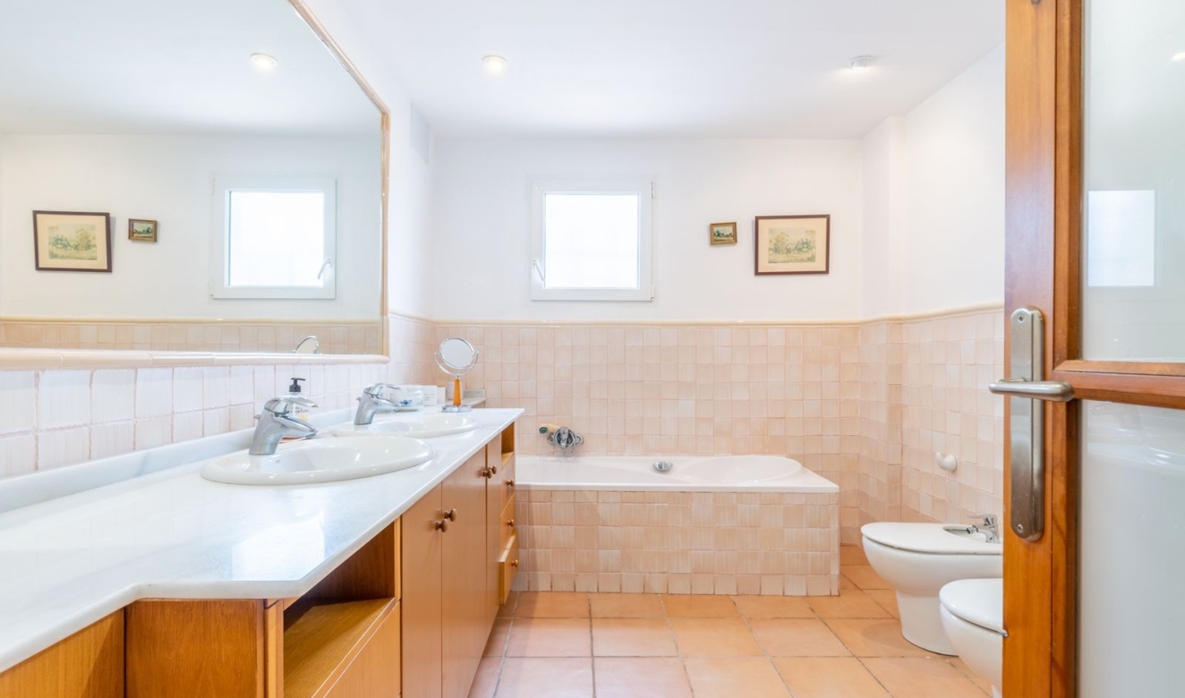 Alquiler a largo plazo - Villas - Chalets - Moraira - Pla de Mar