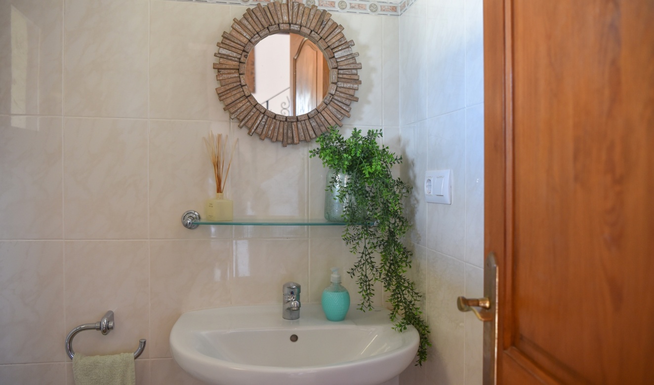 Liegenschaften - Stadthaeuser - Reihenhaeuser - Moraira