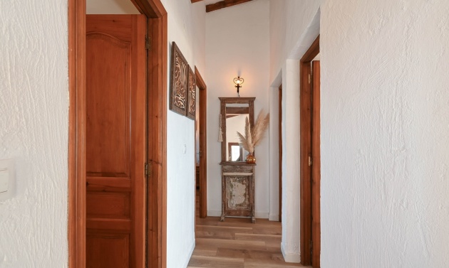 Liegenschaften - Stadthaeuser - Reihenhaeuser - Moraira