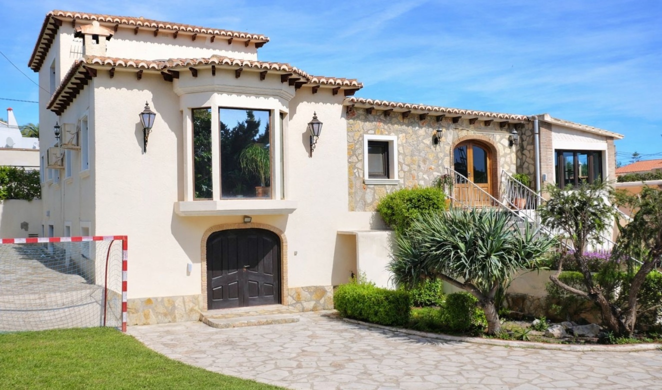 Liegenschaften - Villen - Denia