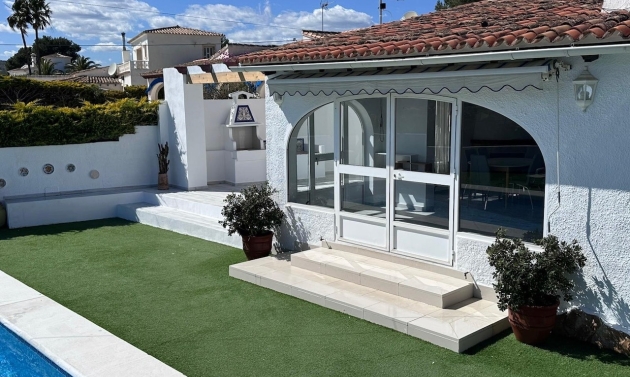 Reventas - Villas - Chalets - Moraira - La Sabatera