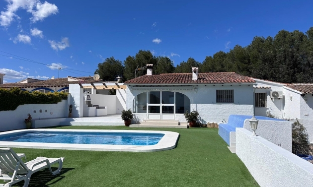 Reventas - Villas - Chalets - Moraira - La Sabatera