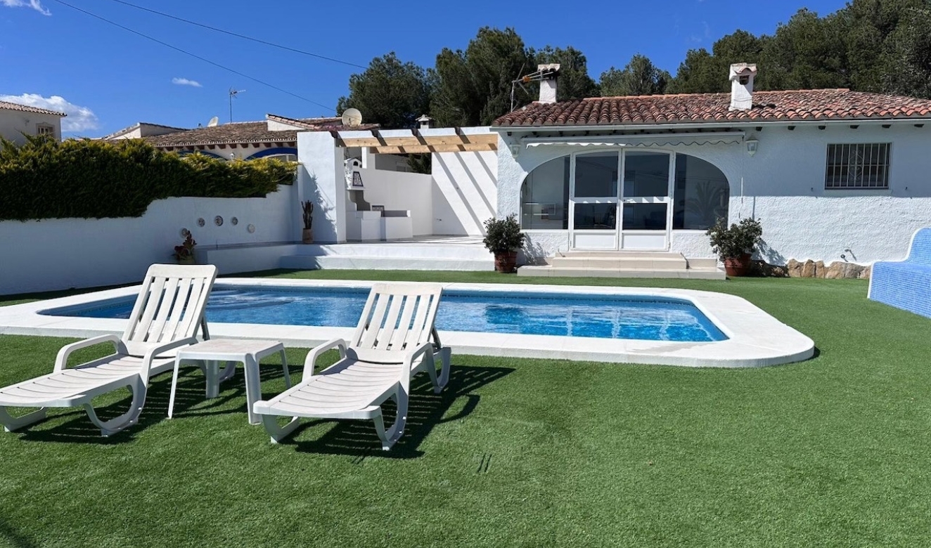 Reventas - Villas - Chalets - Moraira - La Sabatera