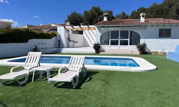 Reventas - Villas - Chalets - Moraira - La Sabatera