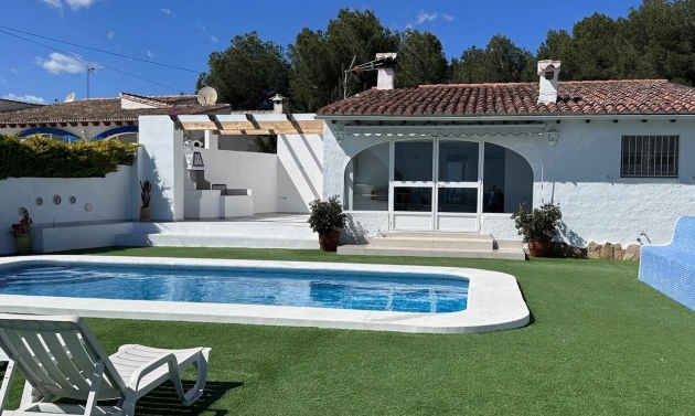 Reventas - Villas - Chalets - Moraira - La Sabatera
