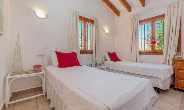 Reventas - Villas - Chalets - Moraira