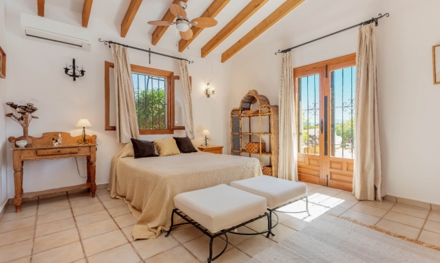 Reventas - Villas - Chalets - Moraira