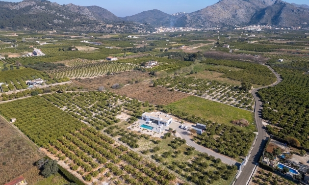 Resales - Villas - Tormos