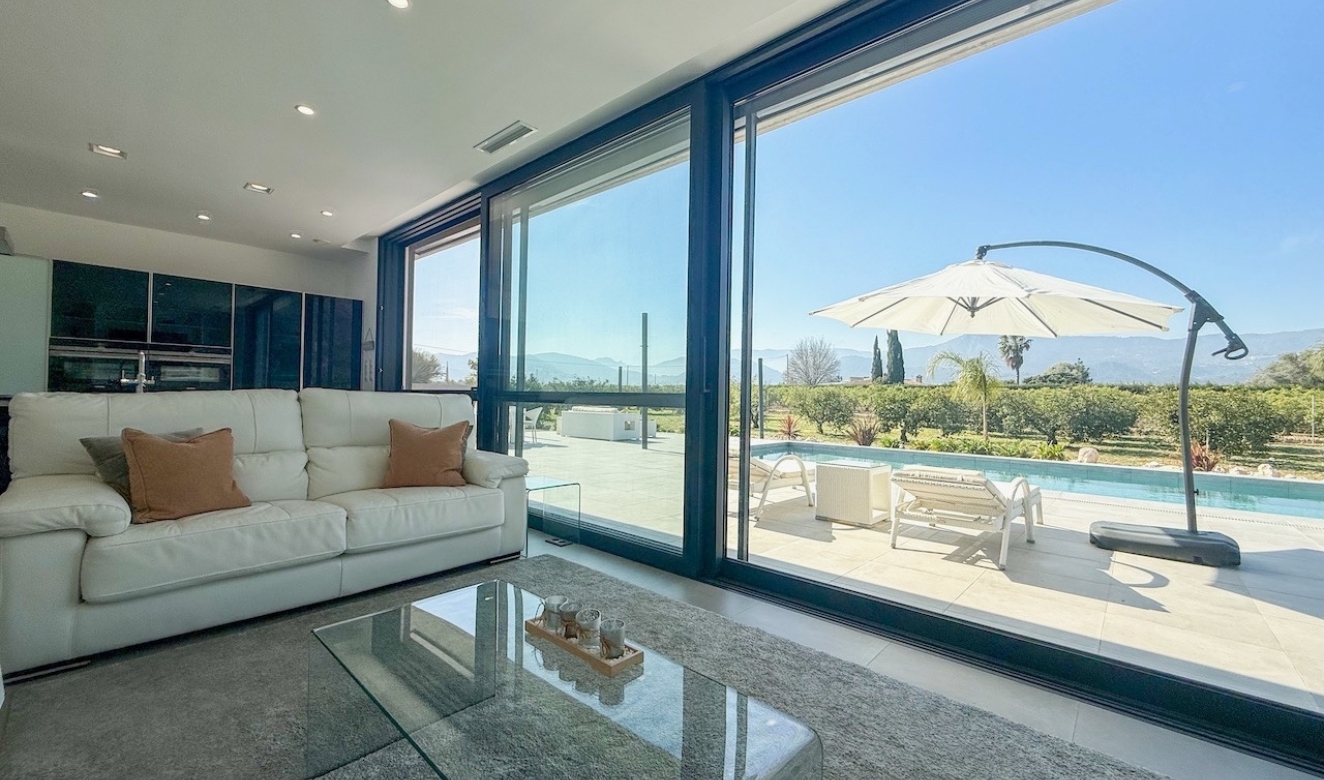 Resales - Villas - Tormos