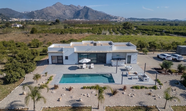 Resales - Villas - Tormos