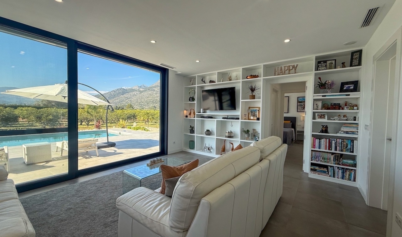 Resales - Villas - Tormos