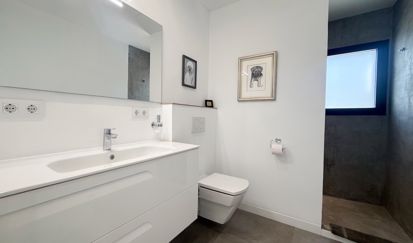 Resales - Villas - Tormos