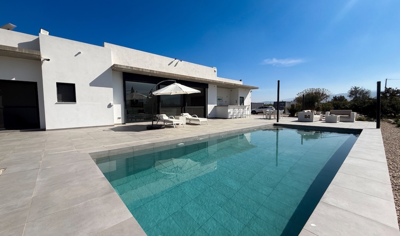 Resales - Villas - Tormos