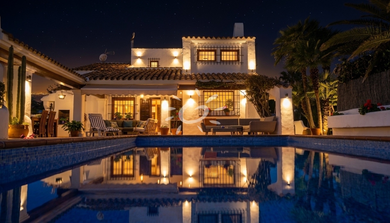 Liegenschaften - Villen - Moraira - El Andragó