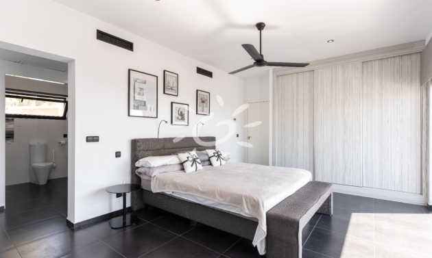 Resales - Villas - Moraira - Alicante