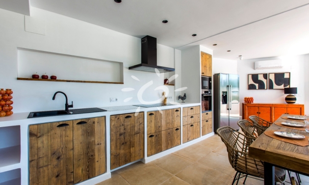 Resales - Villas - Benissa - Cala Advocat