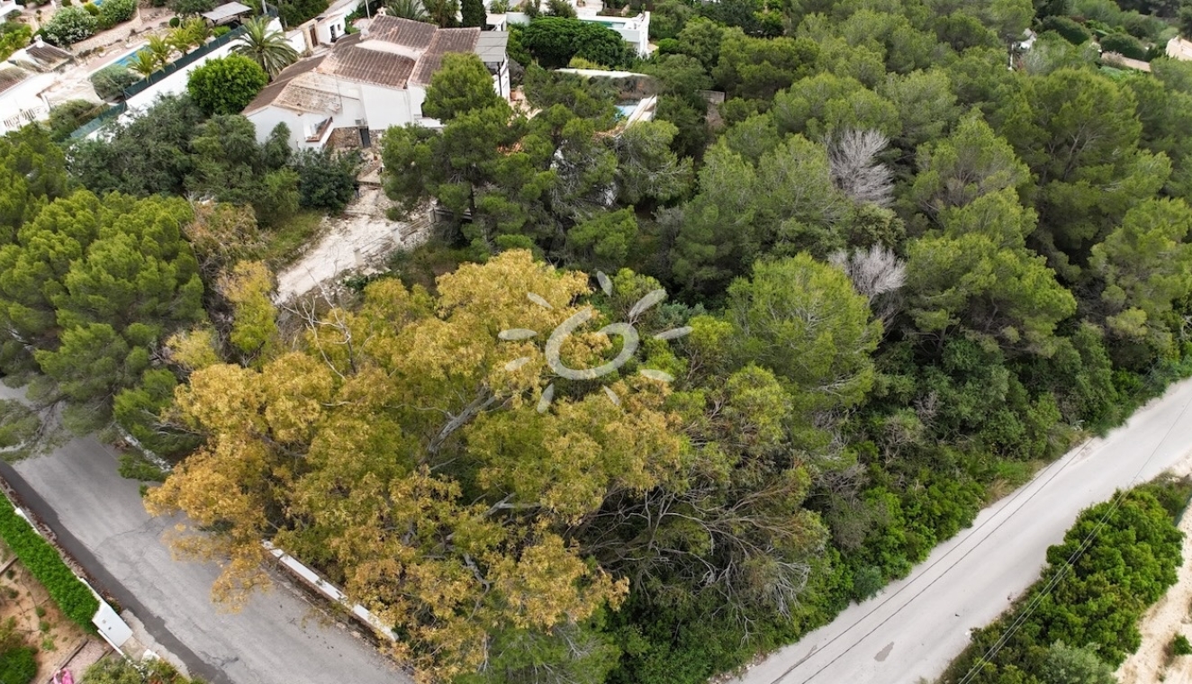 Resales - Plots of Land - Moraira - Arnella