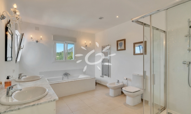 Reventas - Villas - Chalets - Javea - Montgo