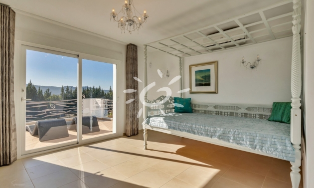 Reventas - Villas - Chalets - Javea - Montgo