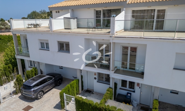 Reventas - Casas de Pueblo - Bungalows - Adosados - Javea