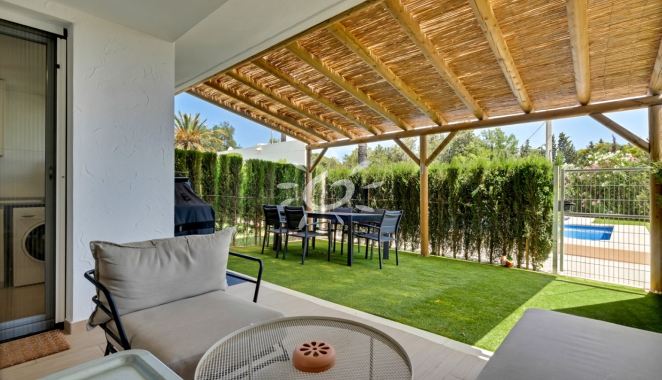 Reventas - Casas de Pueblo - Bungalows - Adosados - Javea