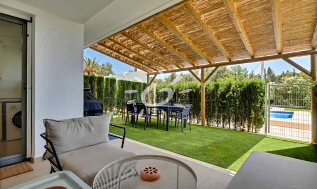 Reventas - Casas de Pueblo - Bungalows - Adosados - Javea
