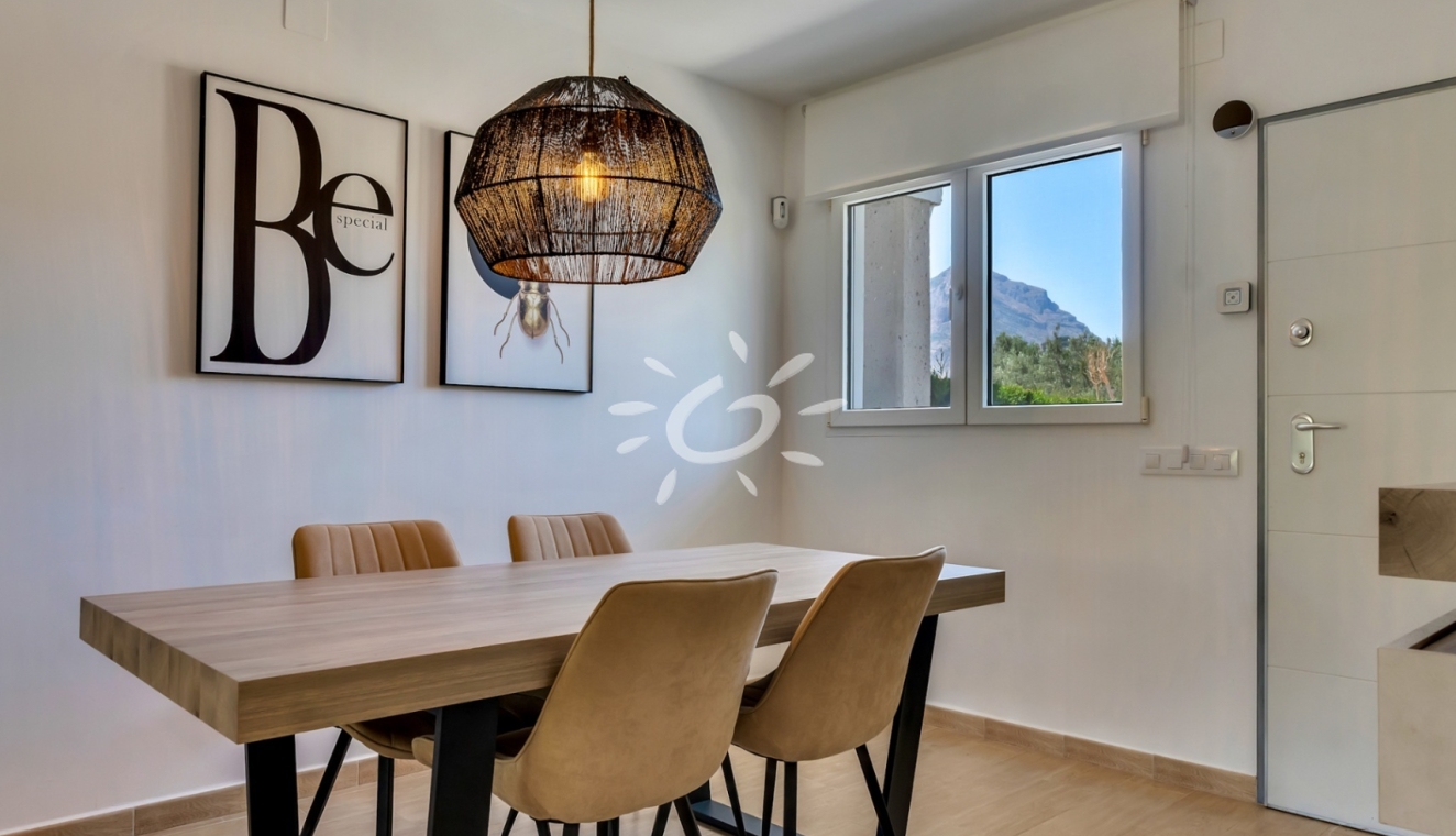 Reventas - Casas de Pueblo - Bungalows - Adosados - Javea