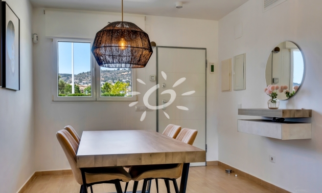 Reventas - Casas de Pueblo - Bungalows - Adosados - Javea