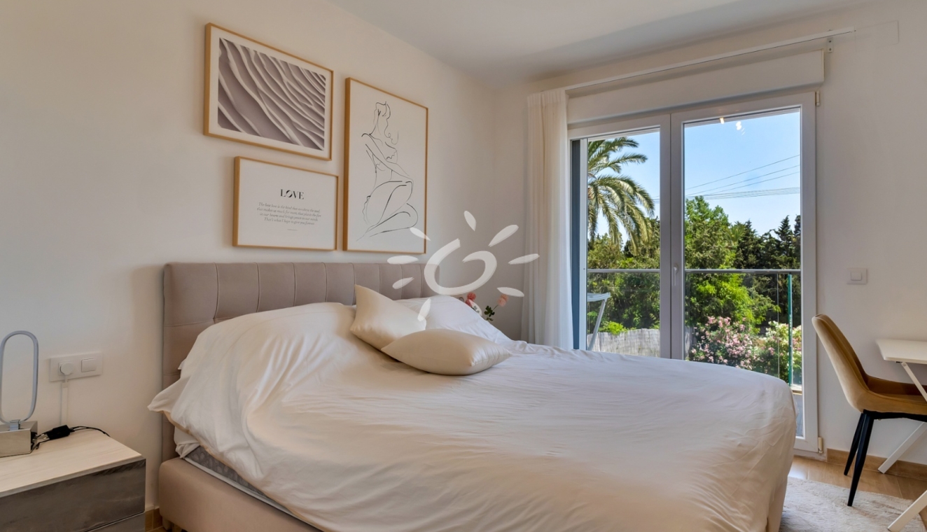 Reventas - Casas de Pueblo - Bungalows - Adosados - Javea
